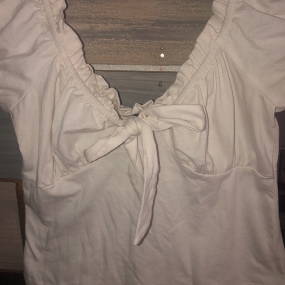 White Ruffel Shein Cropped Top - Picture 4 of 11